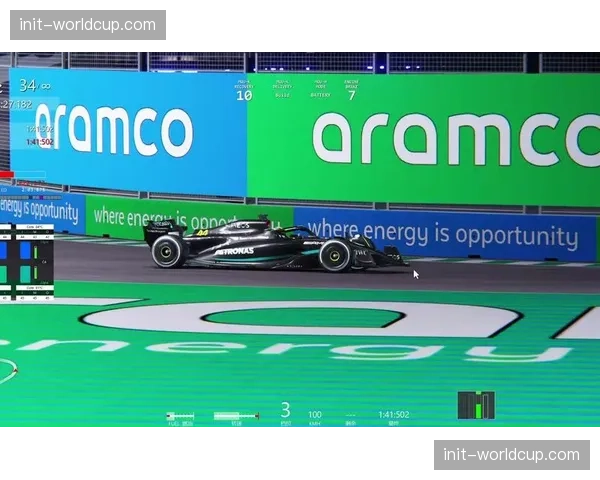 F1吉达赛道周边球迷活动创收可观,助推沙特体育旅游经济 F1吉达赛道周边球迷活动创收可观,助推沙特体育旅游经济